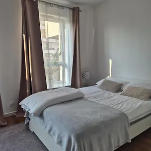 https://great-apart-mokotw.warsawhotelspoland.com