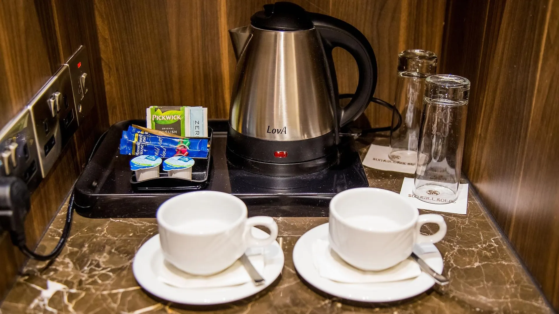 Sun Hall Hotel Ларнака 4*,  Кипр