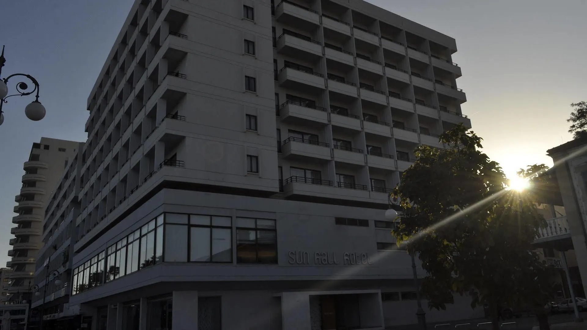 Sun Hall Hotel Larnaca 4*,  Cyprus